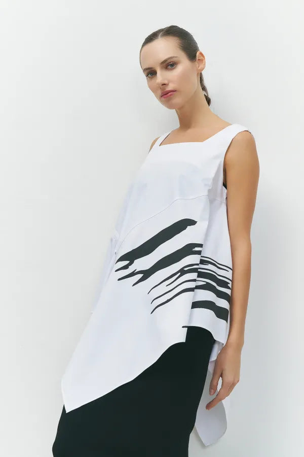 BIZE Printed Sleeveless Blouse - White